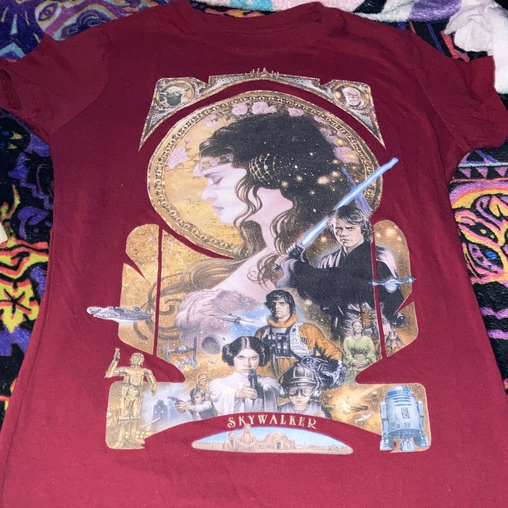 Her Universe Burgundy Star Wars Tee